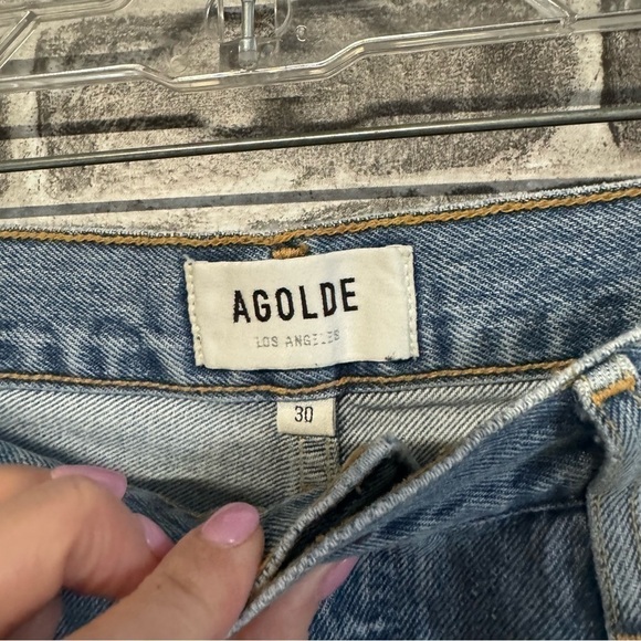 Agolde Riley High Rise Straight Crop jeans in Endeavor - Picture 4 of 9